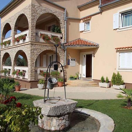 Malinska Apartment 1 Sveti Anton  외부 사진
