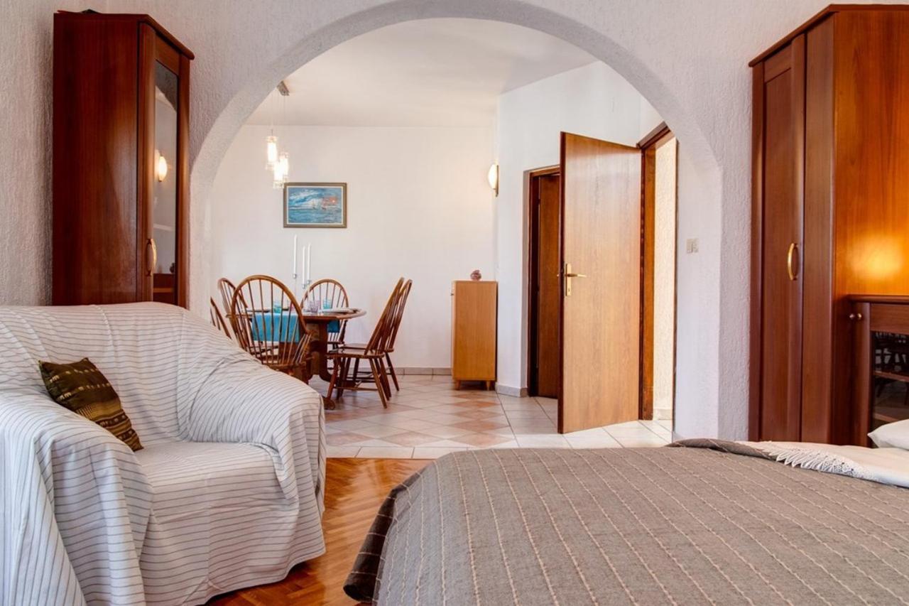 Malinska Apartment 1 Sveti Anton  외부 사진